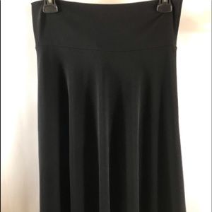 Black Skirt medium pull-on style flowing style